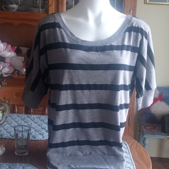 Wet Seal Striped Tee - Picture 1 of 6